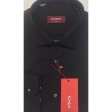 Fitted shirt, black color,  made of cotton with the addition of elastane.